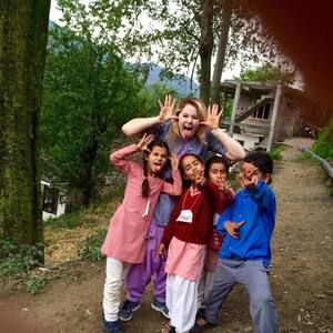 Meet your Posher, Belle