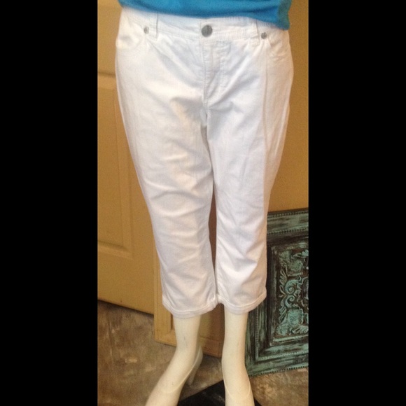 Nine West. Jean / rolled up for crop. Reduced