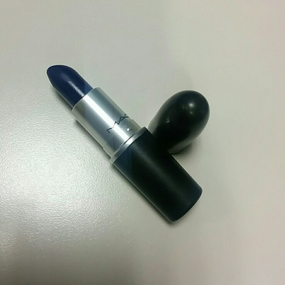 MAC matte lipstick