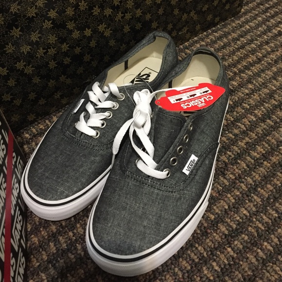 Vans Classic Chambray sz 9