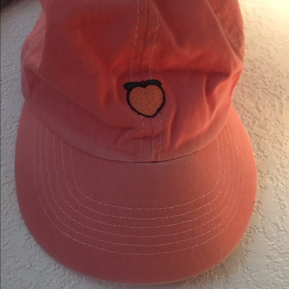 UNIF Peach hat