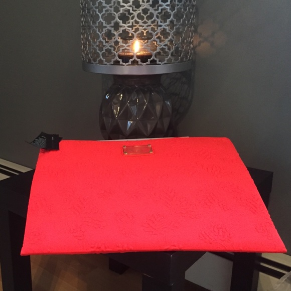 Marc by Marc Jacobs Accessories - ✏️ Open To Offers! ✏️