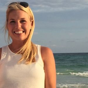 Meet your Posher, Andrea