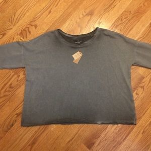 American Eagle gray crop sweatshirt