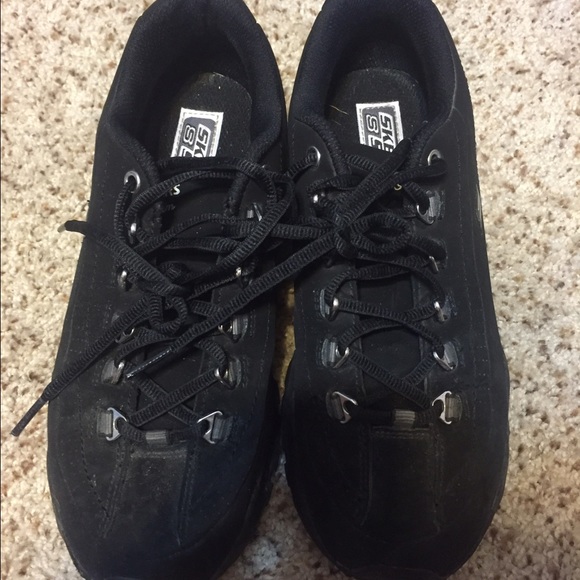 Black work shoes