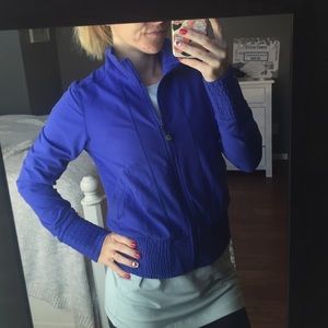 🍋lulu track jacket.