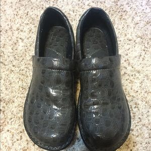 Grey animal print shoes