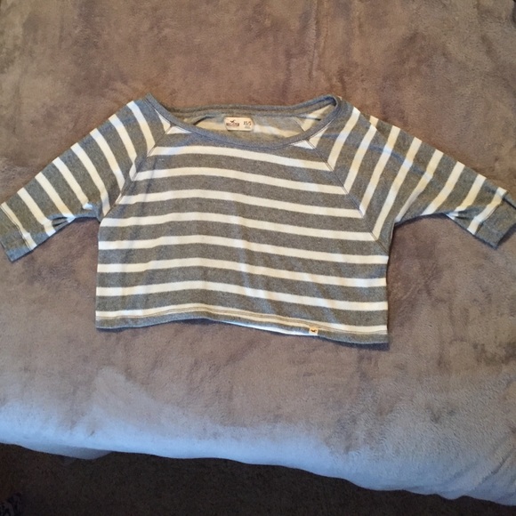Hollister Sweater Crop Top - Picture 1 of 3
