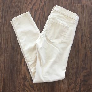 Banana Republic White Cords size 25