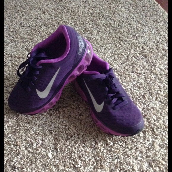 Sz 8 Nike air max