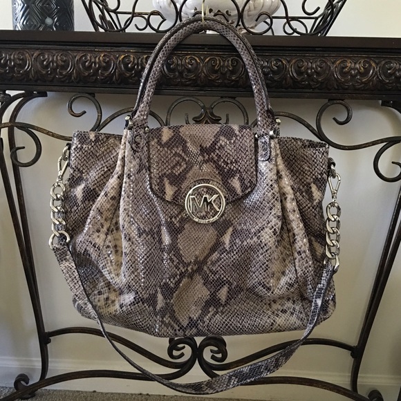Michael Kors bag