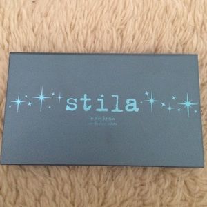 Stila In the Know Palette