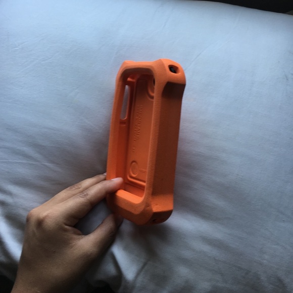 I have a 6s and have no use for it. - Picture 2 of 4