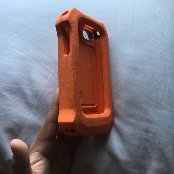 I have a 6s and have no use for it. - Picture 4 of 4