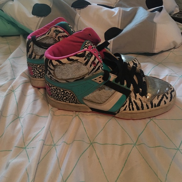 Osiris high tops Size 9