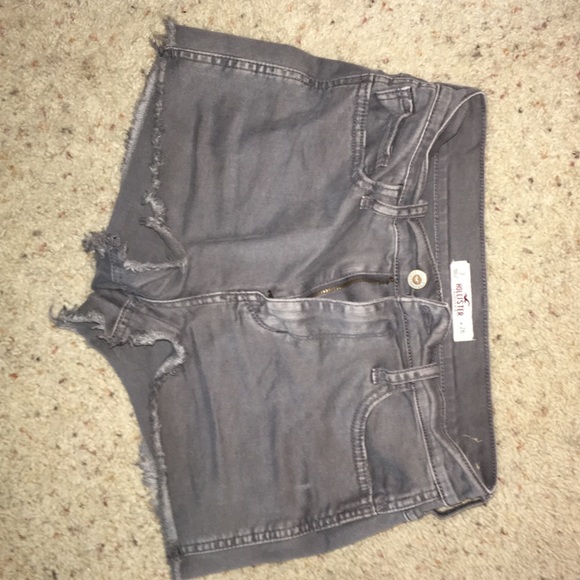 Hollister high waisted shorts