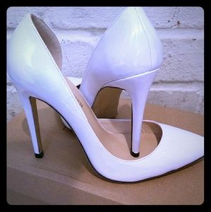 White size 7 heels