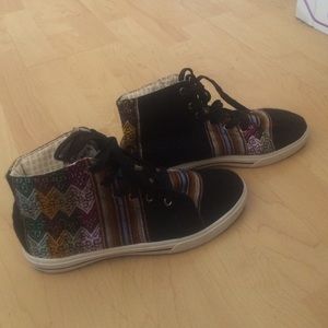 Inkkas high top shoes