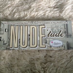 The Balm Nude 'tude Palette