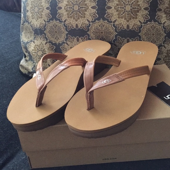 NEW UGG RUBY. Chestnut - Picture 3 of 4