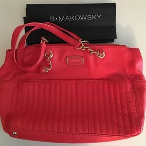 B. Makowsky handbag with cover bag