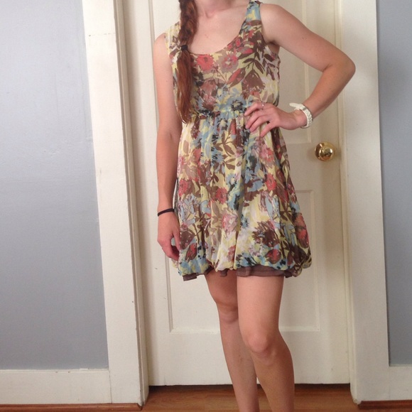 Floral lightweight summer dress