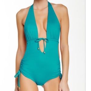 ❌ SOLD ❌ Swimwear