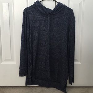 Light weight sweater