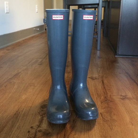 Hunter Shoes - Gray Hunter rain boots!