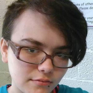 Meet your Posher, Destinee
