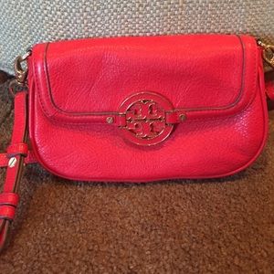 Tory Burch clutch/cross body purse (red)