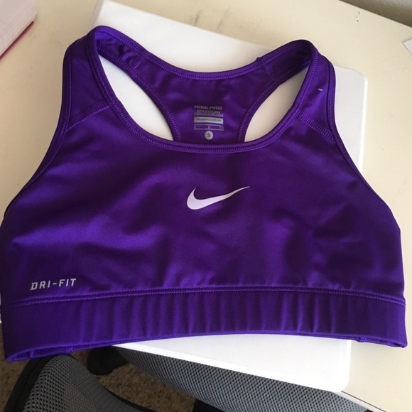 Nike Pro Dri-fit sports bra