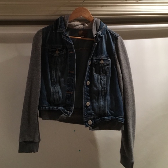 American eagle denim jacket hoodie