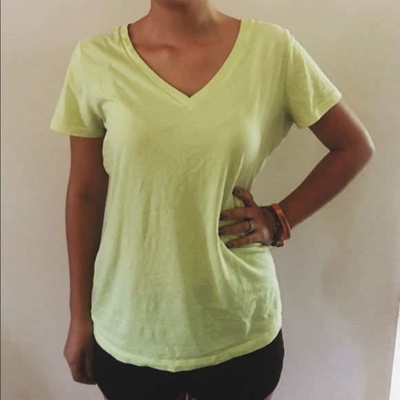 Yellow Mossimo tee - Picture 1 of 1