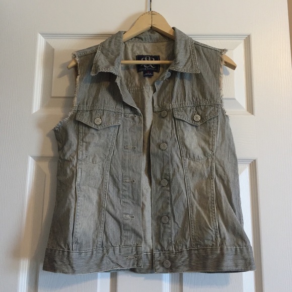Rock & Republic Vest