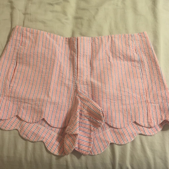 Lilly Pulitzer scalloped shorts
