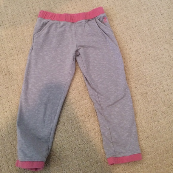 Cropped joggers