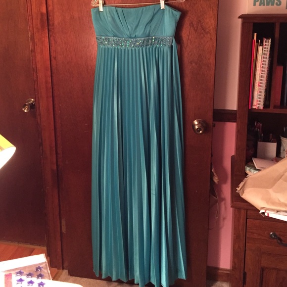 Beautiful Blue Prom Dress