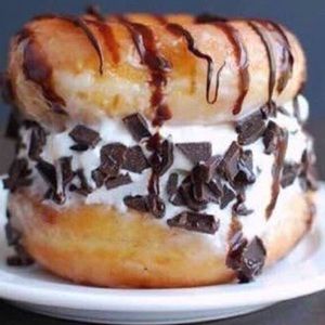 Meet your Posher, Maci