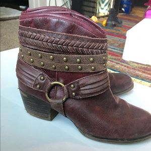 Jessica Simpson festival ankle booties
