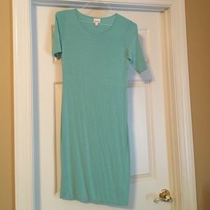 Lularoe Dress Size Small-never worn