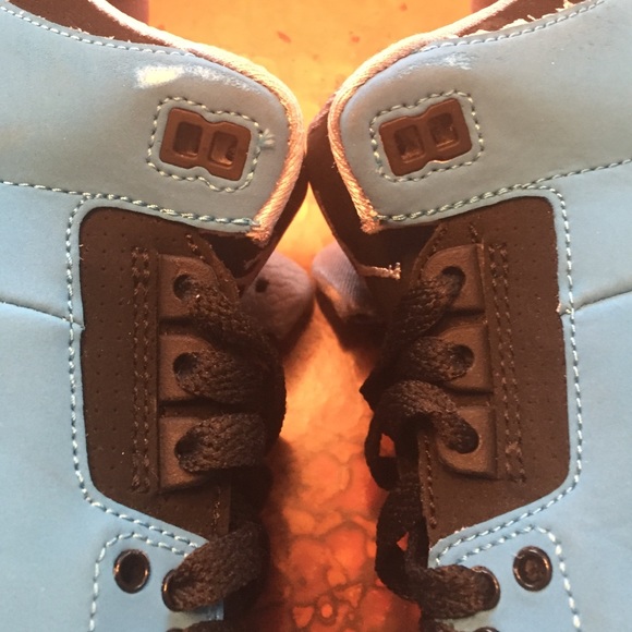 Air Jordan 3 Retro Powder Blue Size 6 GS - Picture 3 of 4