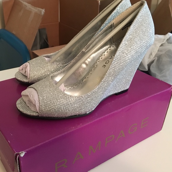 NWT rampage silver wedge heels6.5