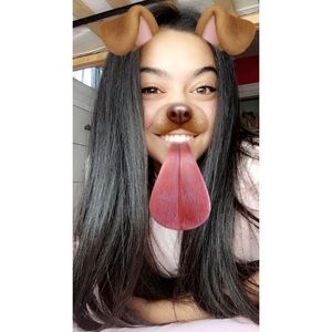 Meet your Posher, Cassandra