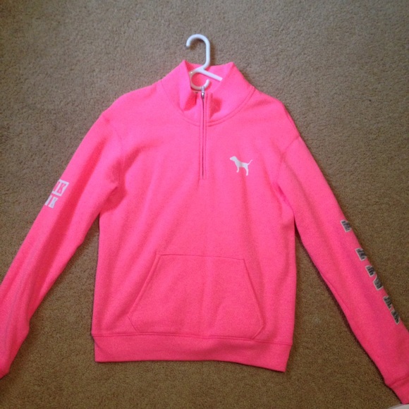 Victoria Secret PINK Half Zip( RARE!)