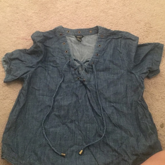 Over sized lace up top