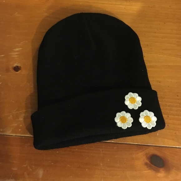 Hat - Picture 1 of 1