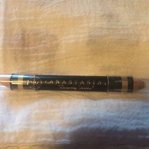 Anastasia Beverly Hills brow duality