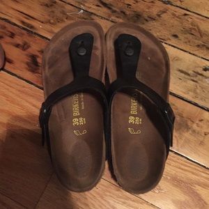 Black leather "Gizah" Birkenstock. Size 39