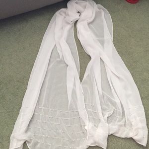 Classy white scarf